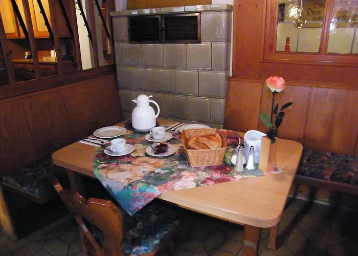 Gasthuis Hofmann-schmoelzer 3*